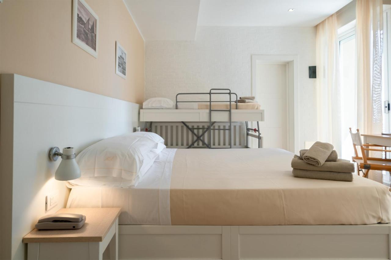 Hotel Bristol Cattolica Kültér fotó