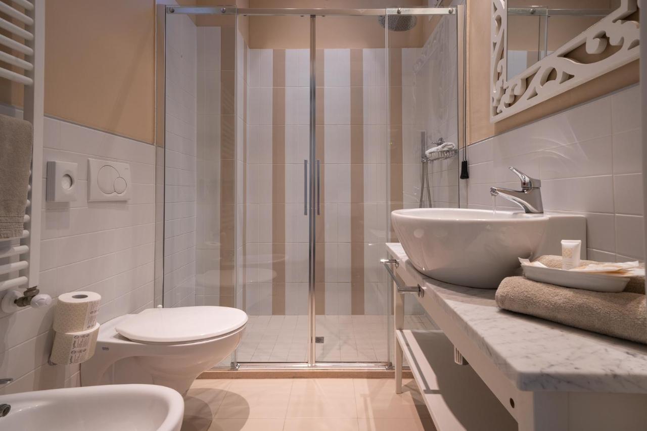 Hotel Bristol Cattolica Kültér fotó