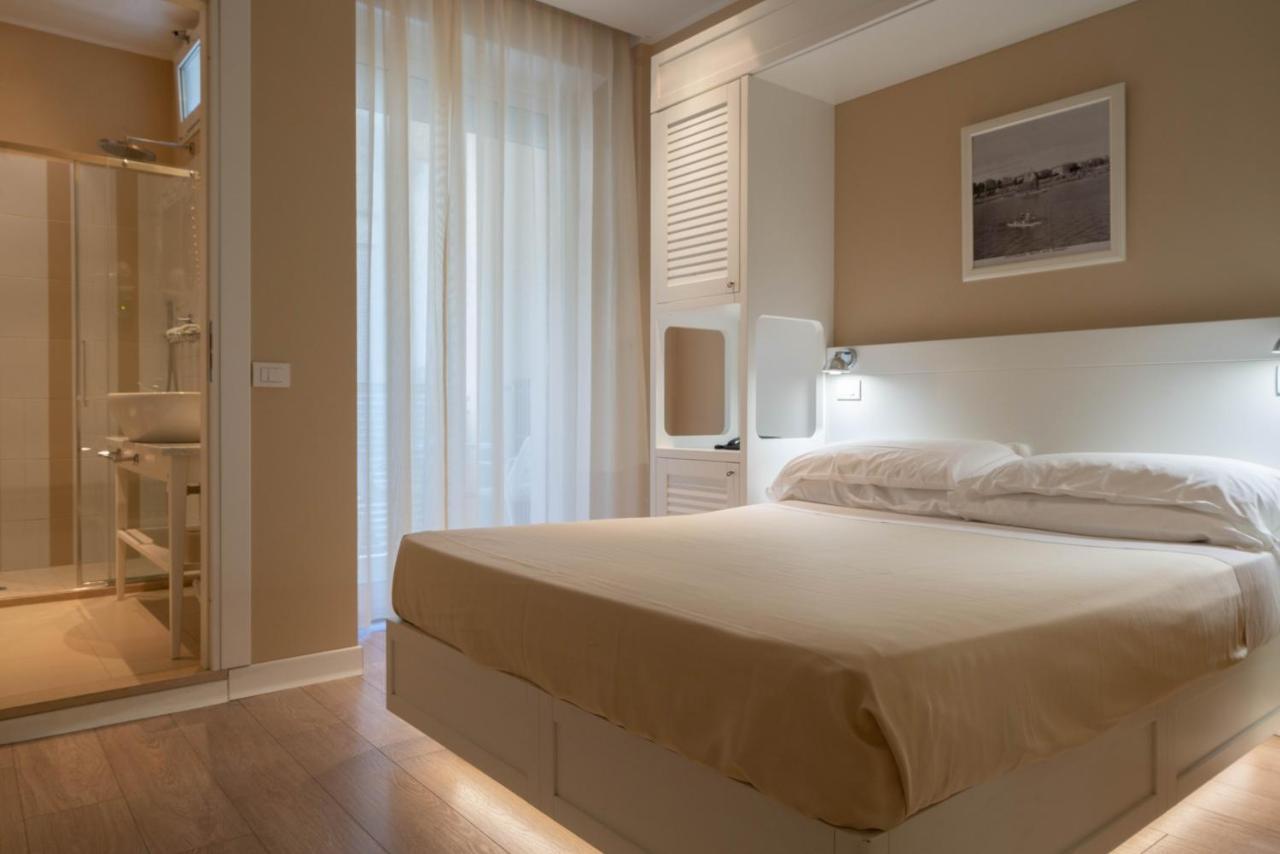 Hotel Bristol Cattolica Kültér fotó