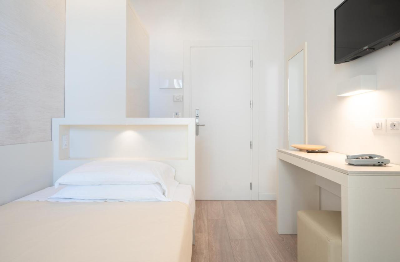 Hotel Bristol Cattolica Kültér fotó