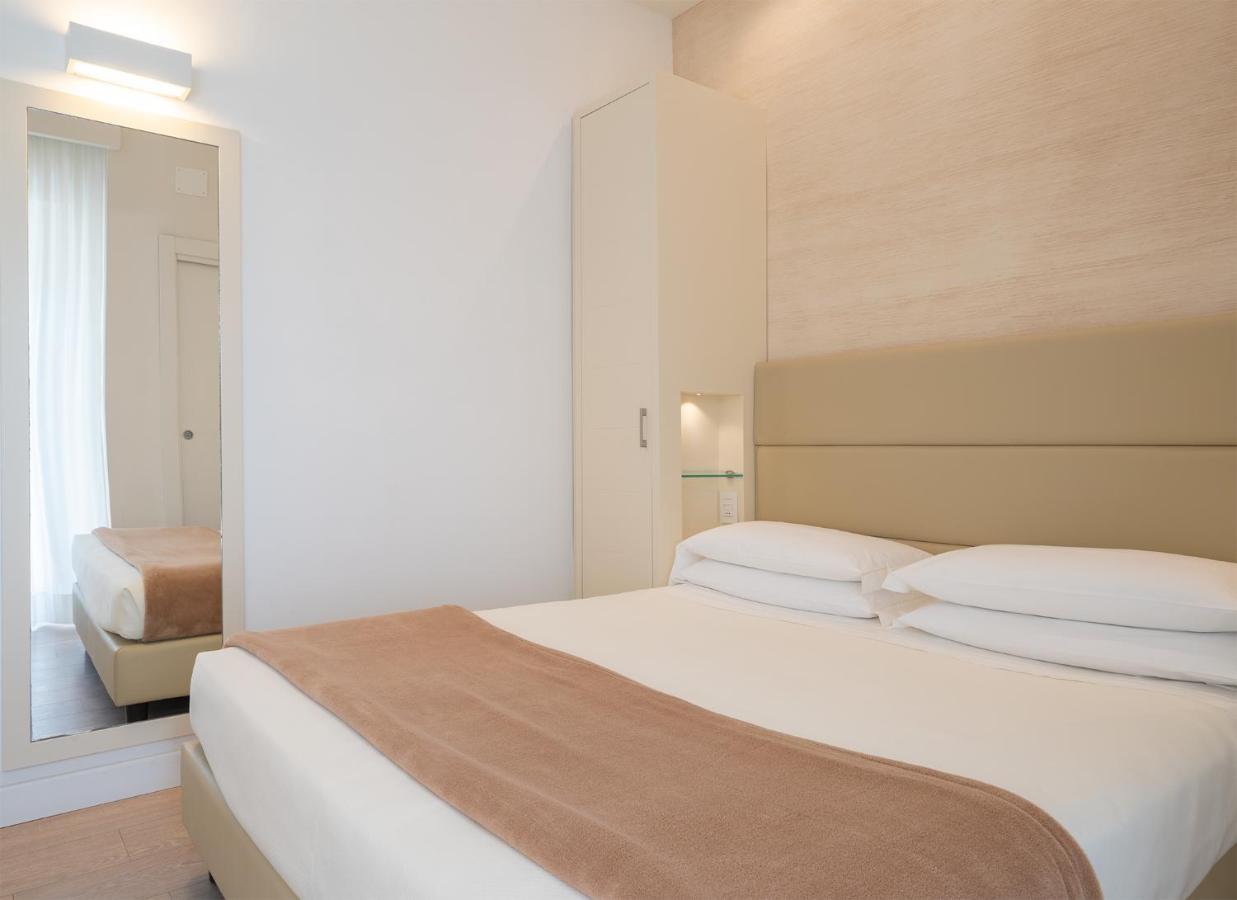 Hotel Bristol Cattolica Kültér fotó