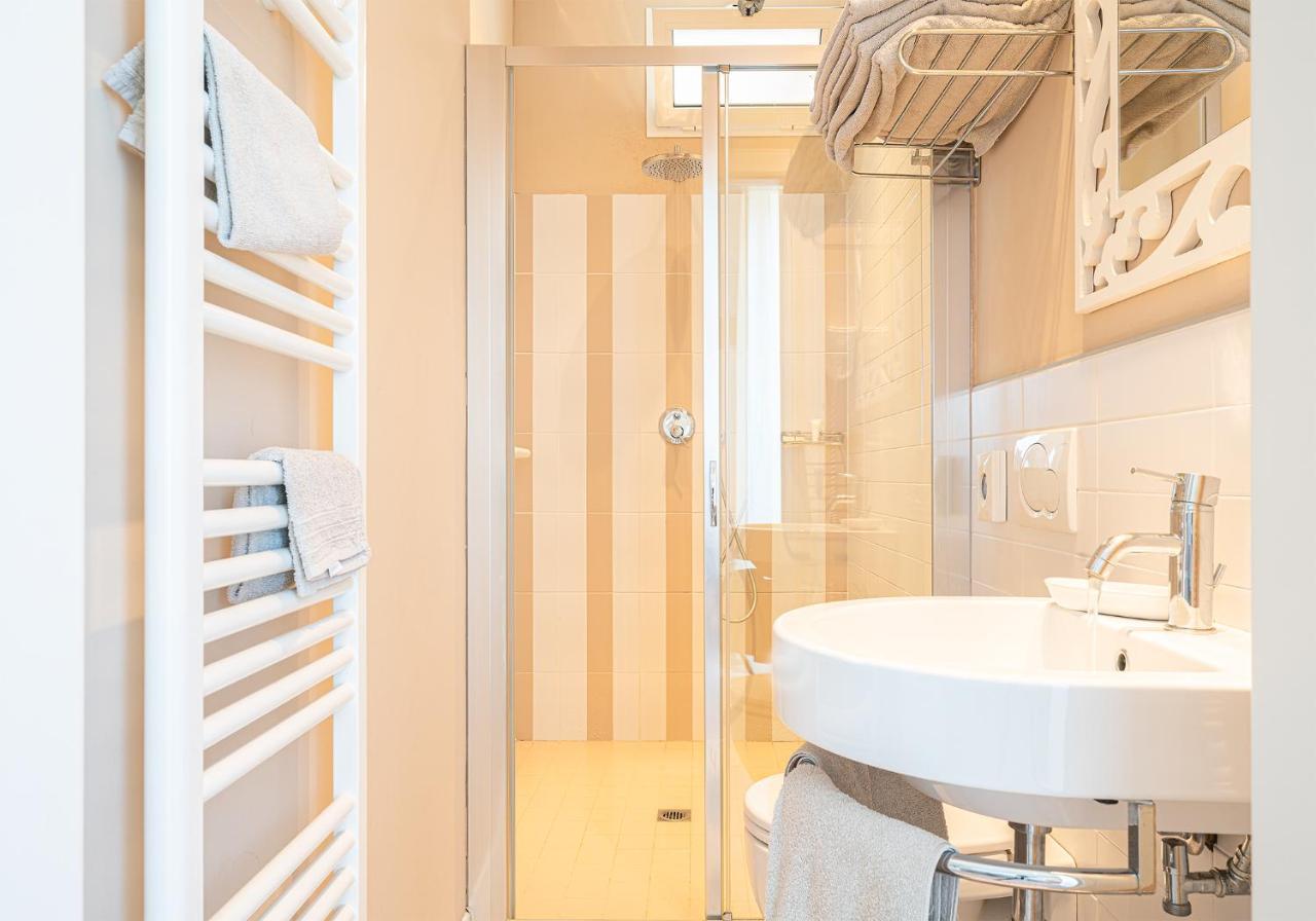 Hotel Bristol Cattolica Kültér fotó
