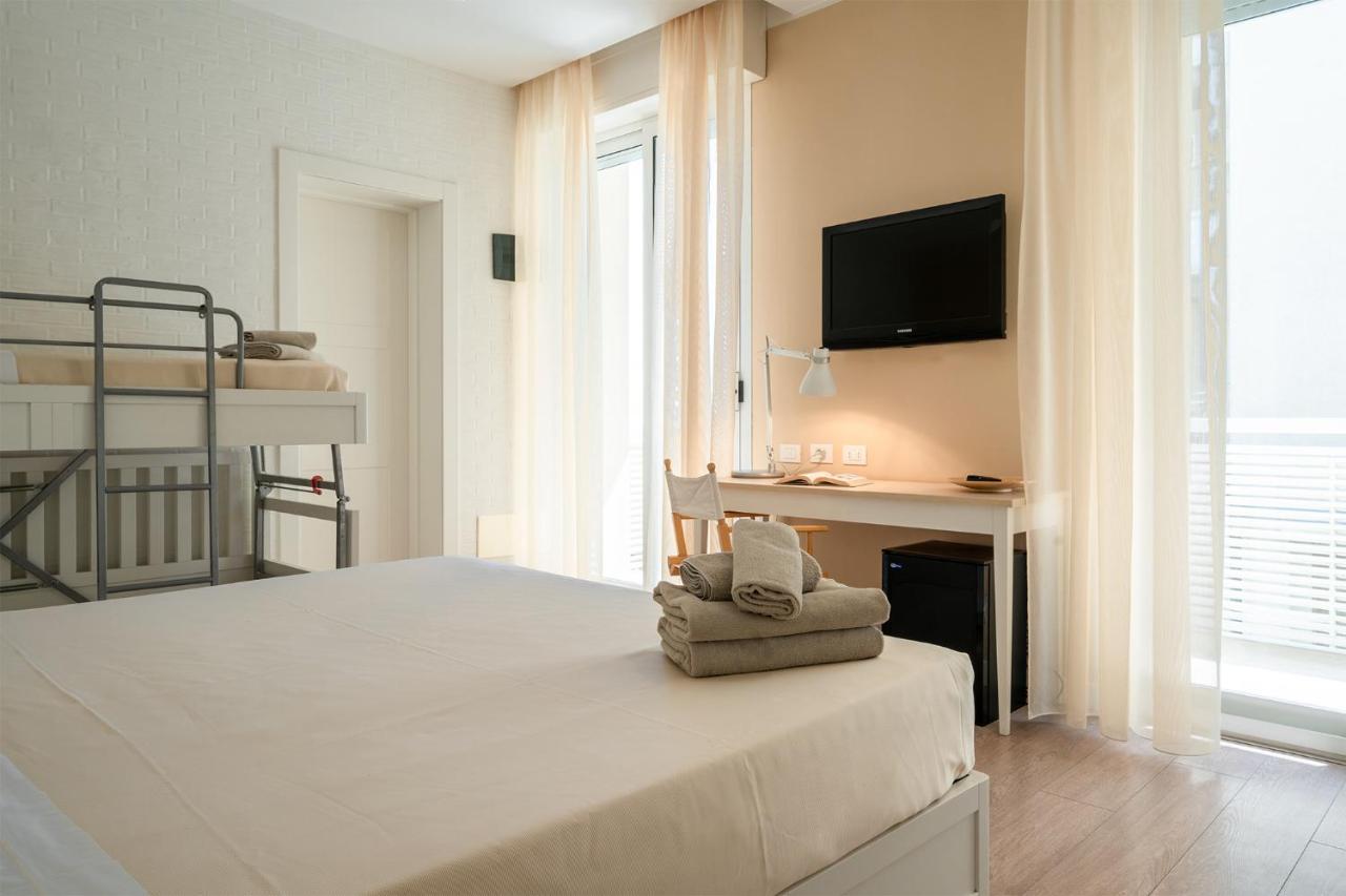 Hotel Bristol Cattolica Kültér fotó