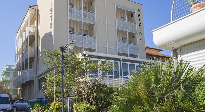 Hotel Bristol Cattolica Kültér fotó