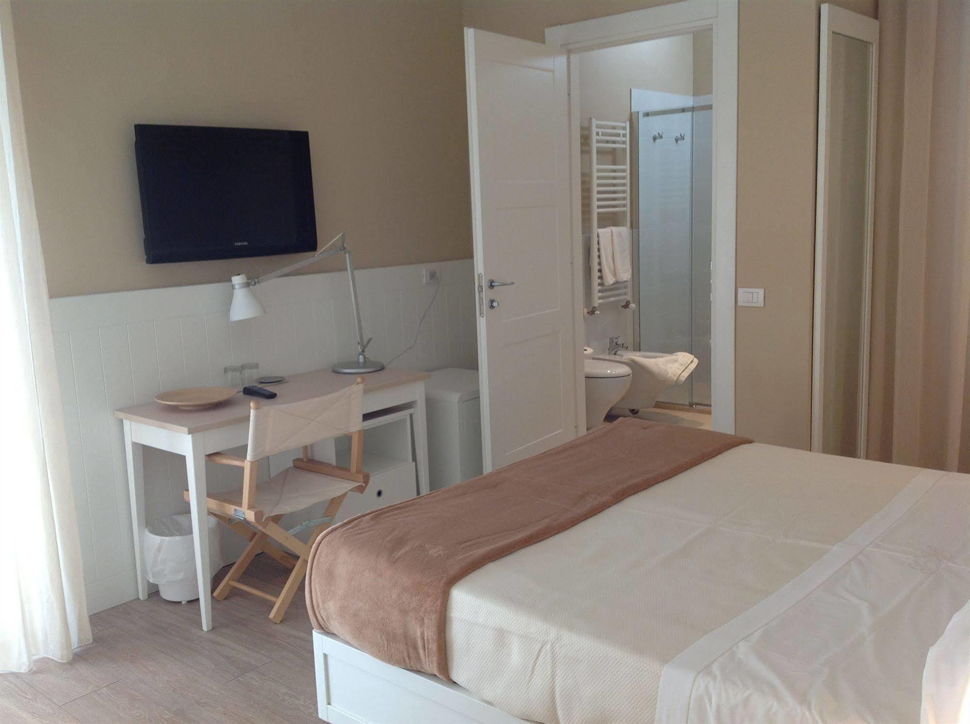 Hotel Bristol Cattolica Kültér fotó