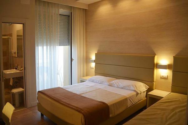 Hotel Bristol Cattolica Kültér fotó